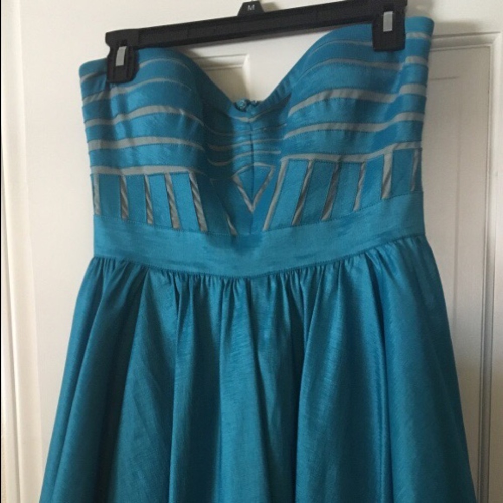 blue sweetheart dress