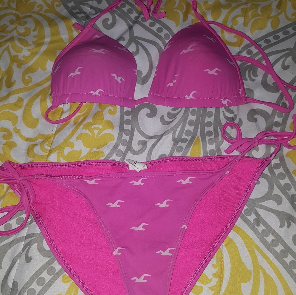 Hollister swim suit size medium. Used. Some fading