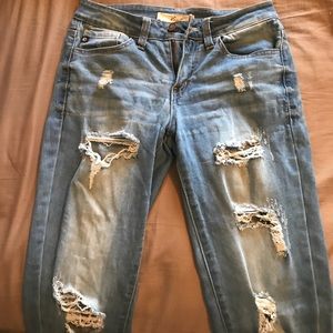 kancan distressed skinny jeans