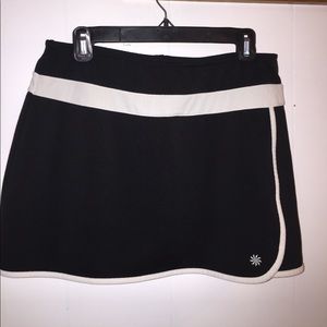 Athleta short active skort