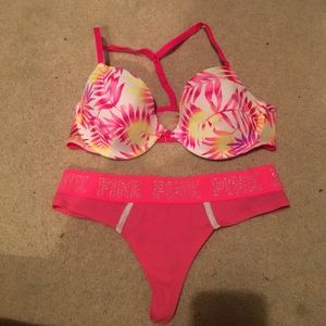 vs pink logo thong and t-back bra bundle