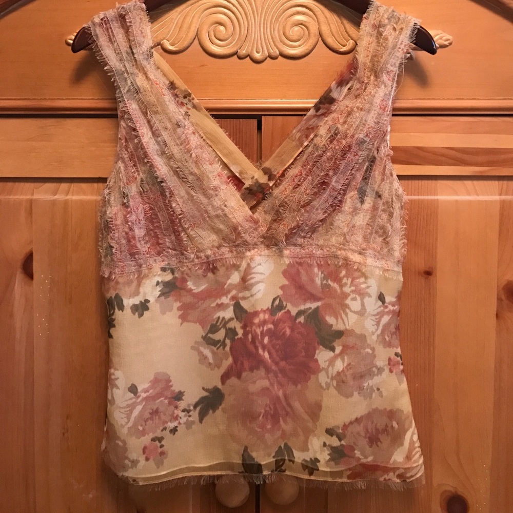 Elie Tahari 100% Silk Floral Blouse size M