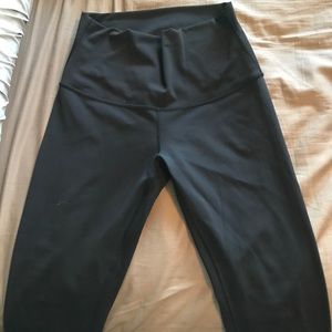 Lululemon Wunder Under High Rise Crop size 8