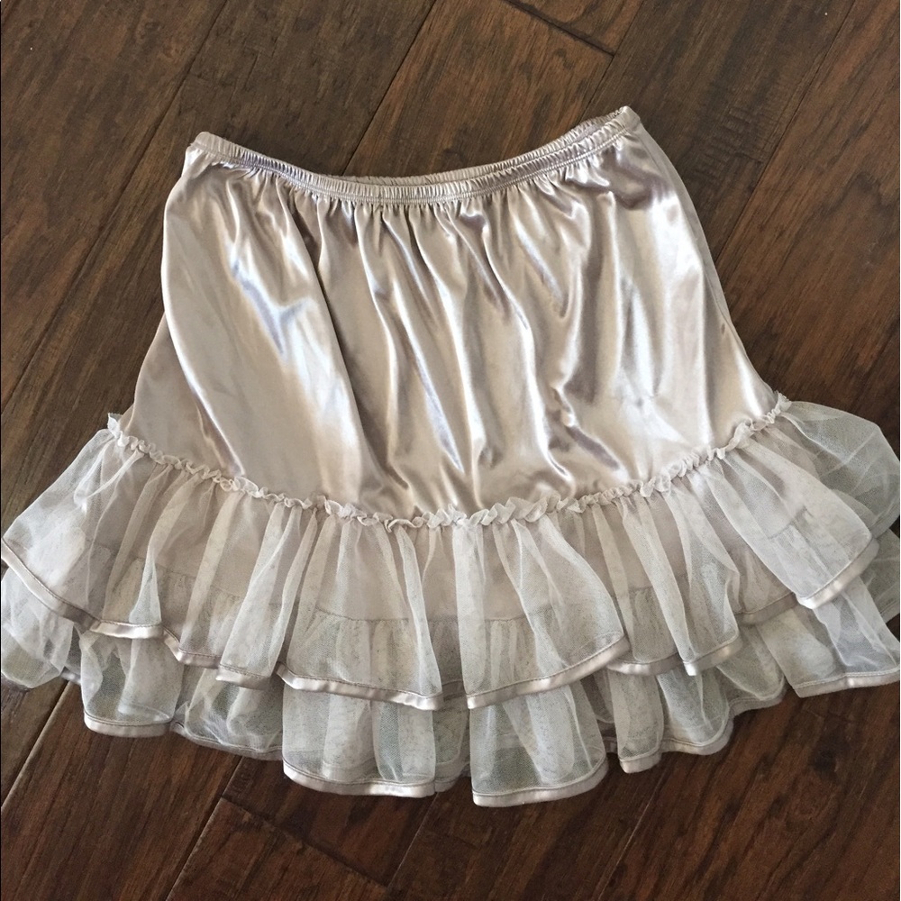 Ruffle slip skirt extender