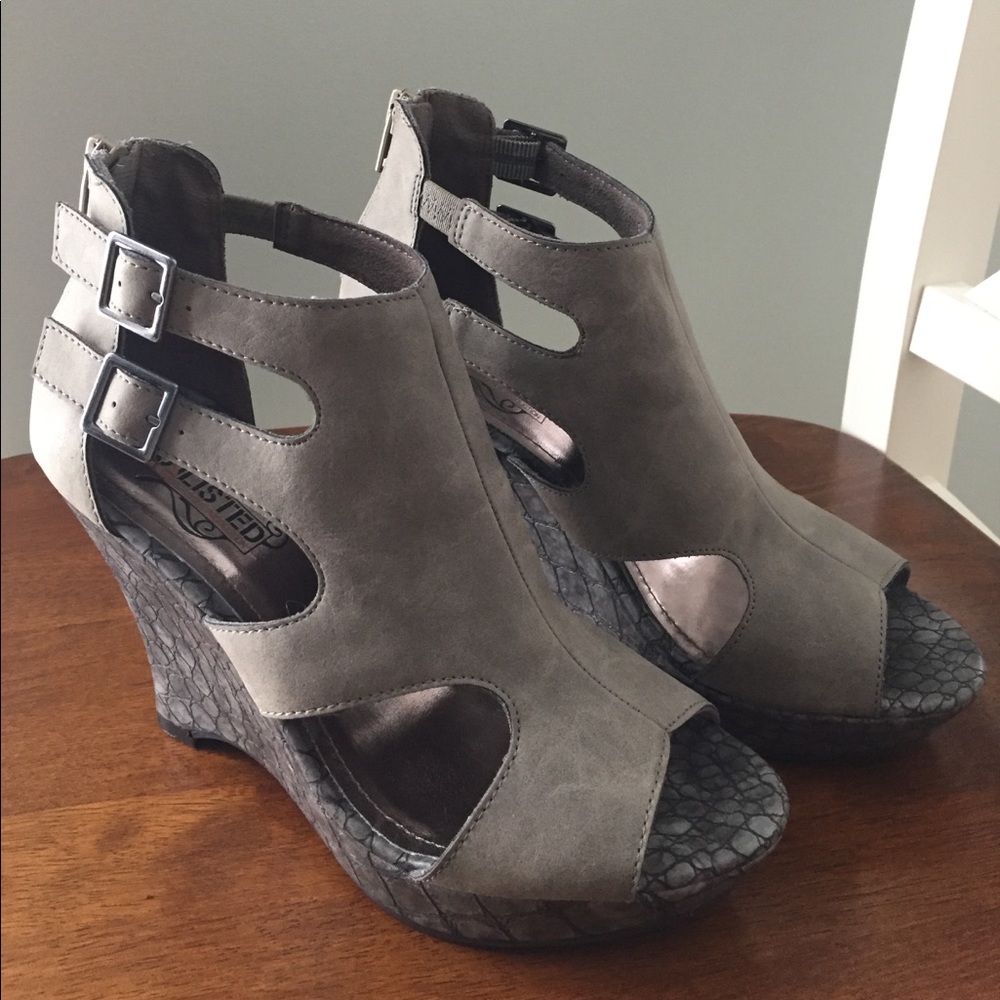 Unlisted by Kenneth Cole Gray Platform Wedges