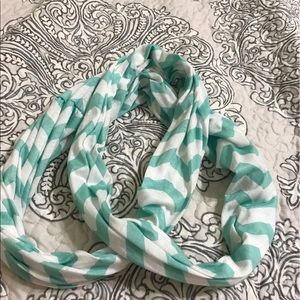 Mint/white Scarf