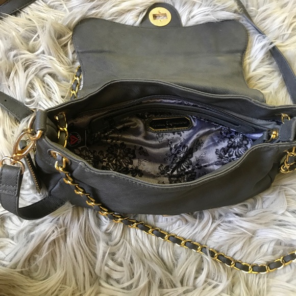 Gray and Gold Chain Crossbody - Picture 3 of 5
