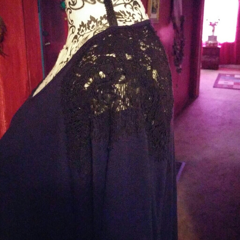 Evening top - Picture 2 of 3