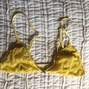Free People triangle bra 💘