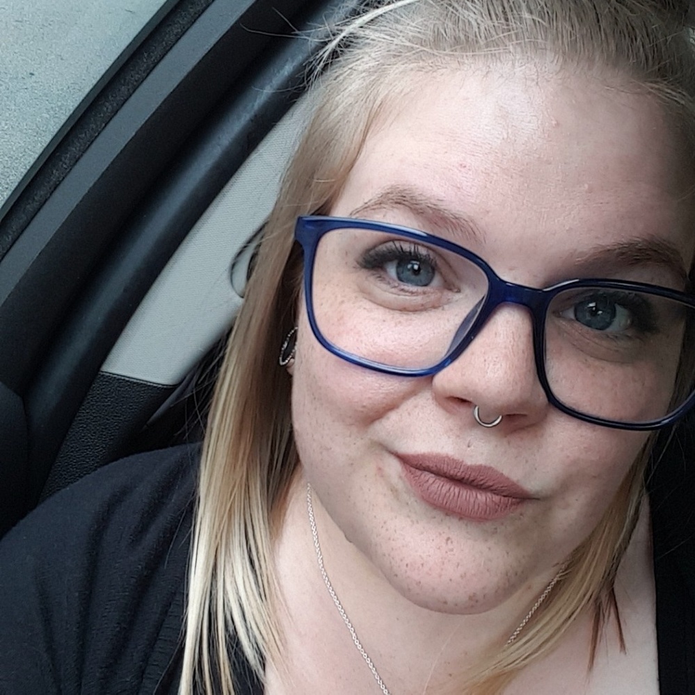 Meet your Posher, Maggie