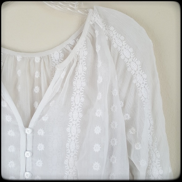 White eyelet 3/4 sleeve peasant tunic blouse L from Karen's closet on