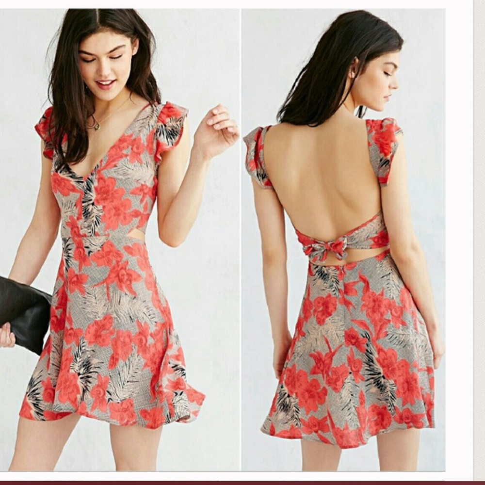 For love and lemons mini hula dress