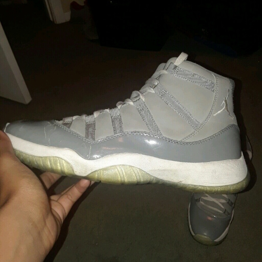 Cool Grey 11s