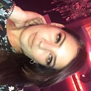 Meet your Posher, Eva