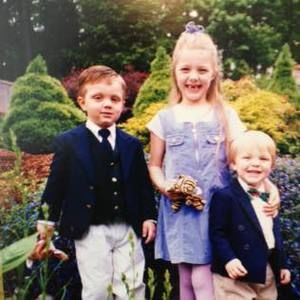 Meet your Posher, Bobbie