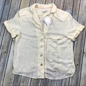 [Urban Outfitters] NWT Short Sleeve Button Down