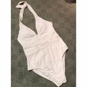 Off-white one piece with lace details