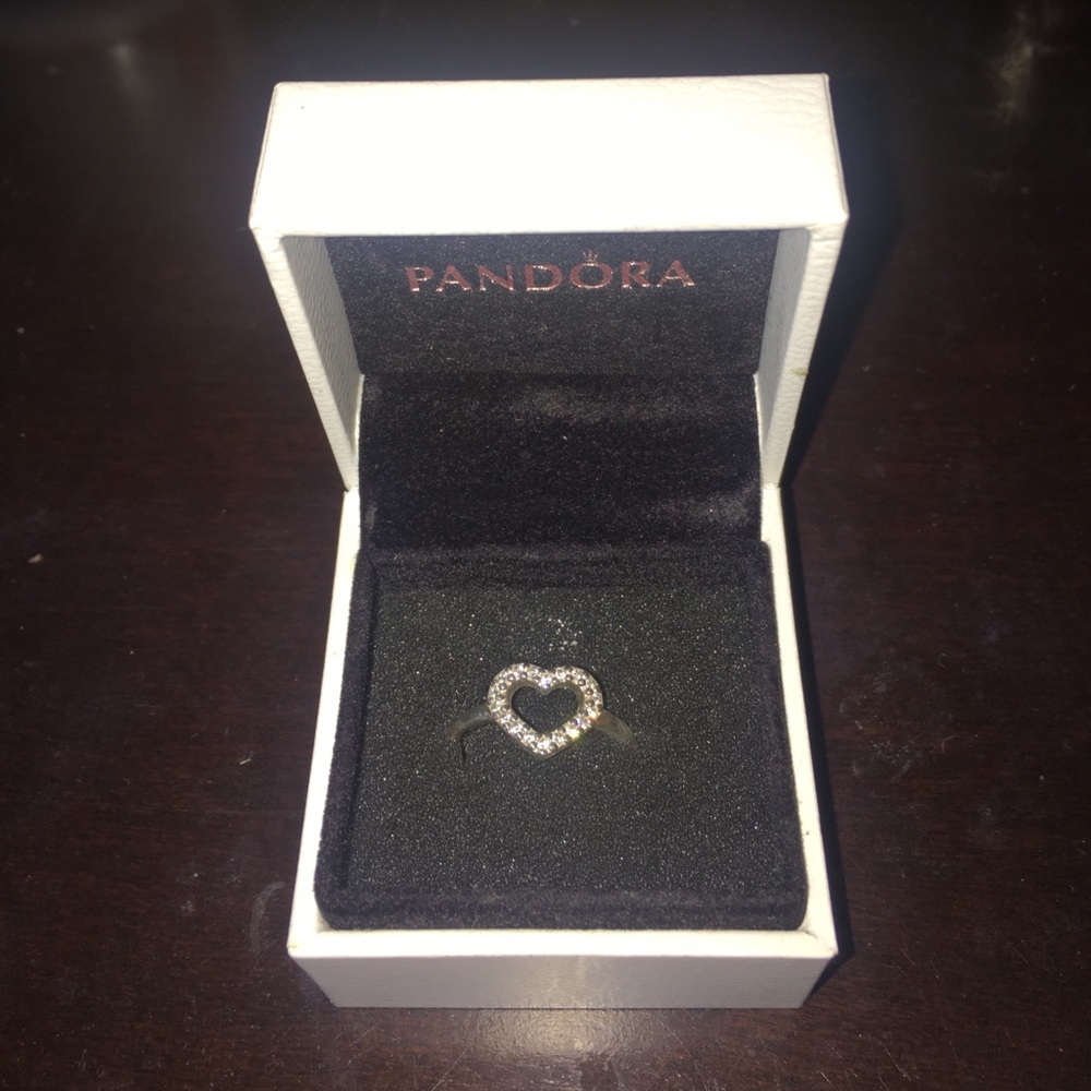 Sterling silver Pandora heart ring
