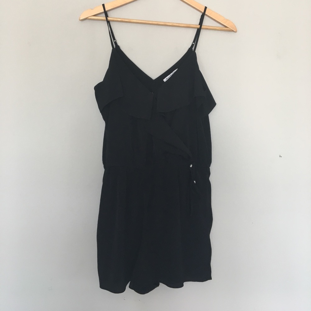 American Eagle black romper. Size small.