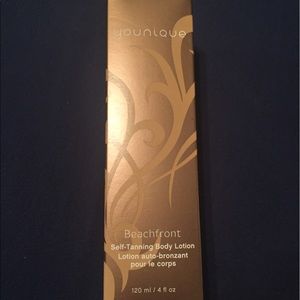 Younique Beachfront Self-Tanning Body Lotion