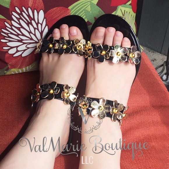 📍CLEARANCE 📍Jelly Sandals - Picture 4 of 5