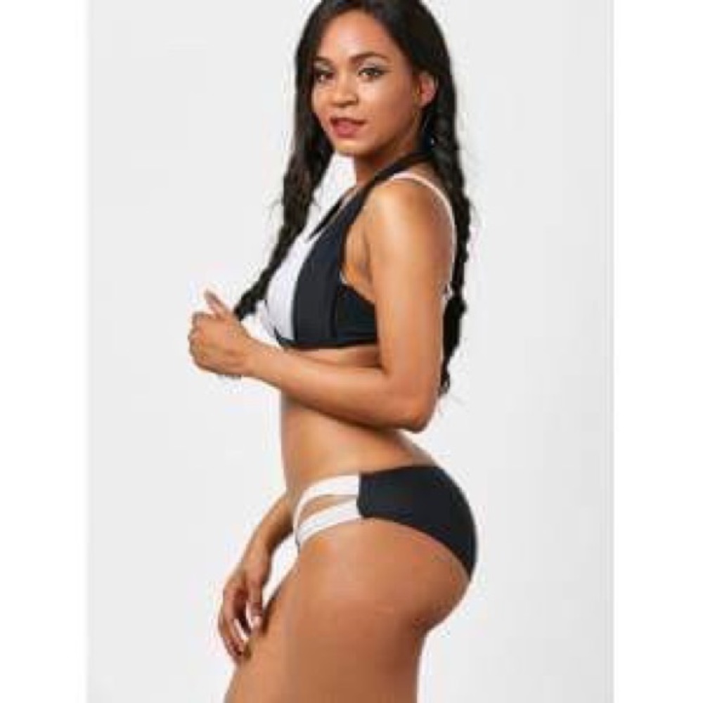 Dual Patchwork Strappy Padded Bikini - Picture 2 of 5