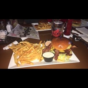 Meet your Posher, Britney