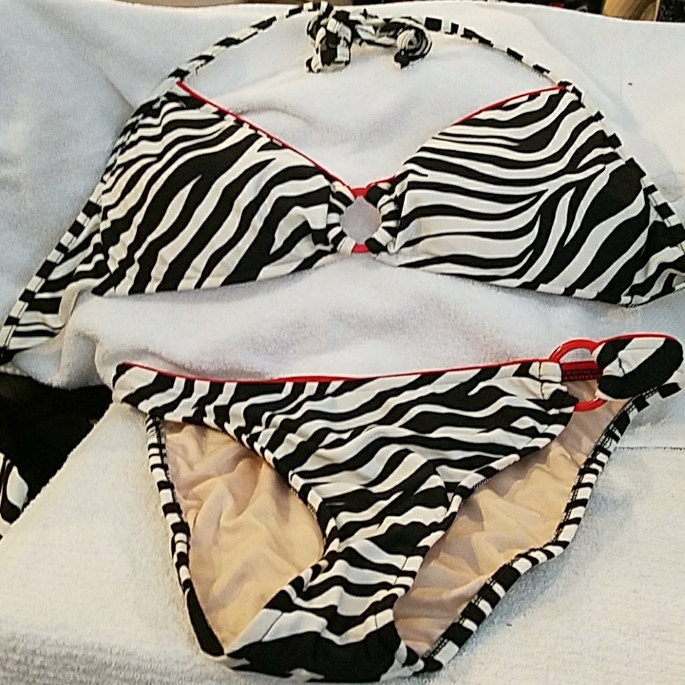 Three piece bikini