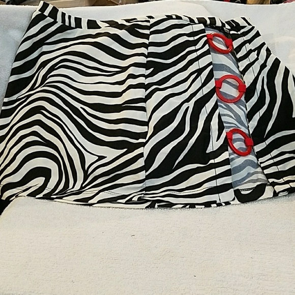 Three piece bikini - Picture 2 of 7