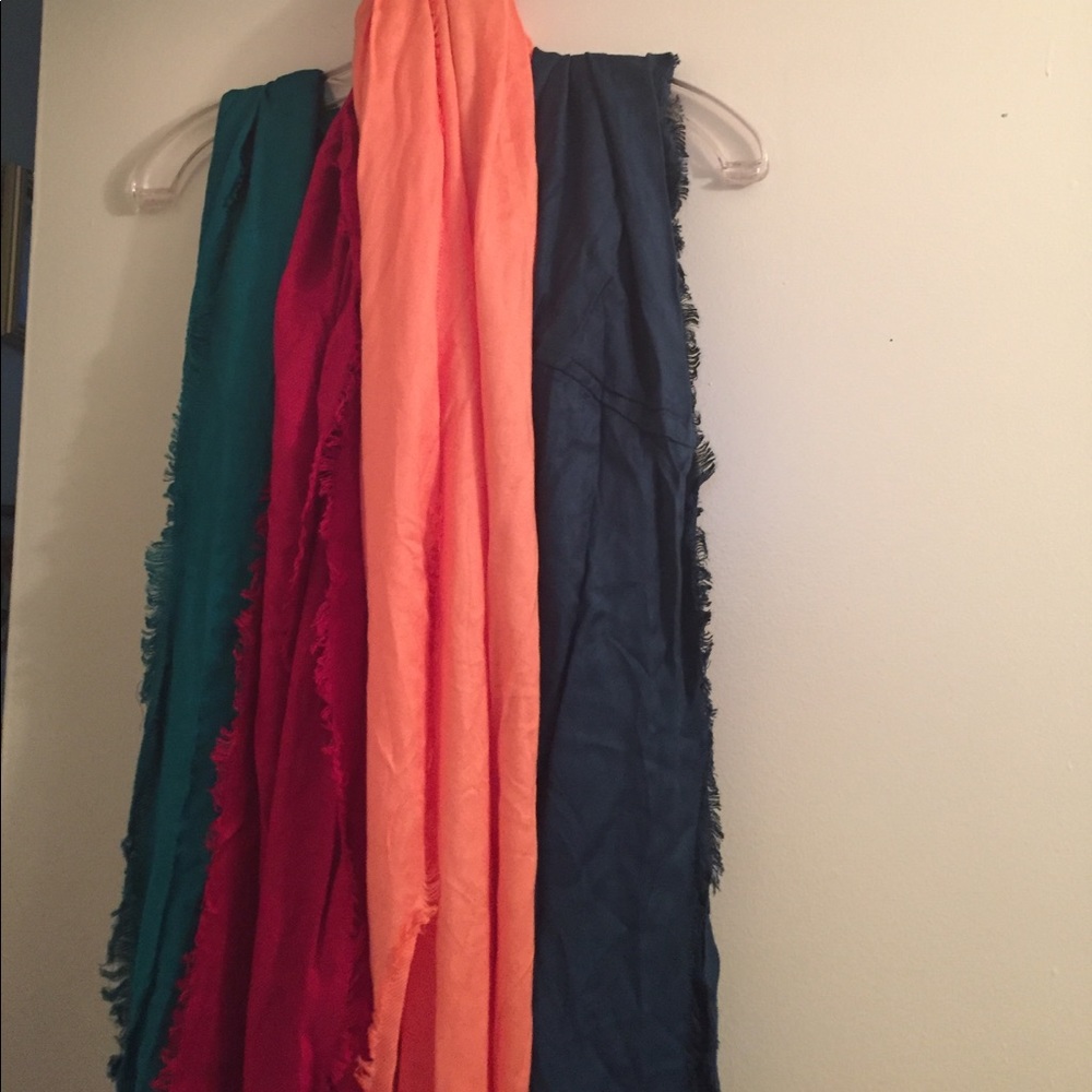Infinity scarfs