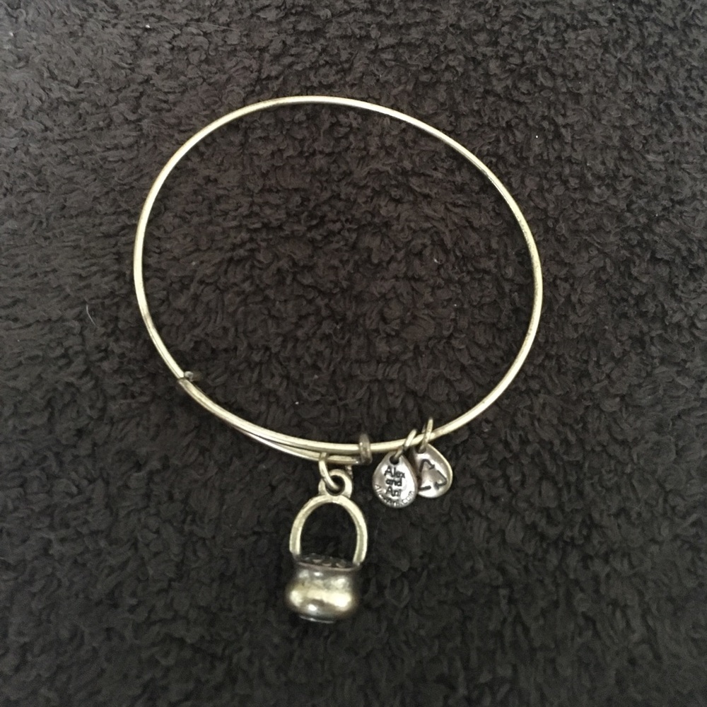 !Reserve! UEC gold tone Alex & Ani Pot of Gold HTF