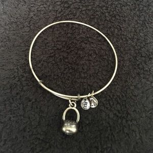 !Reserve! UEC gold tone Alex & Ani Pot of Gold HTF