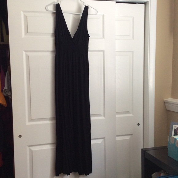 Black knit maxi dress - Picture 2 of 4