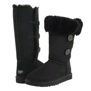 Ugg 1873 triple button black boots