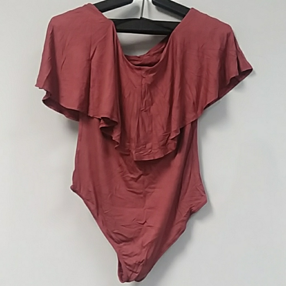 SALE 🎀 Wild Ginger Ruffle Top Bodysuit - Picture 3 of 4