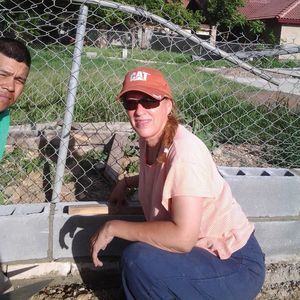 Meet your Posher, Elda