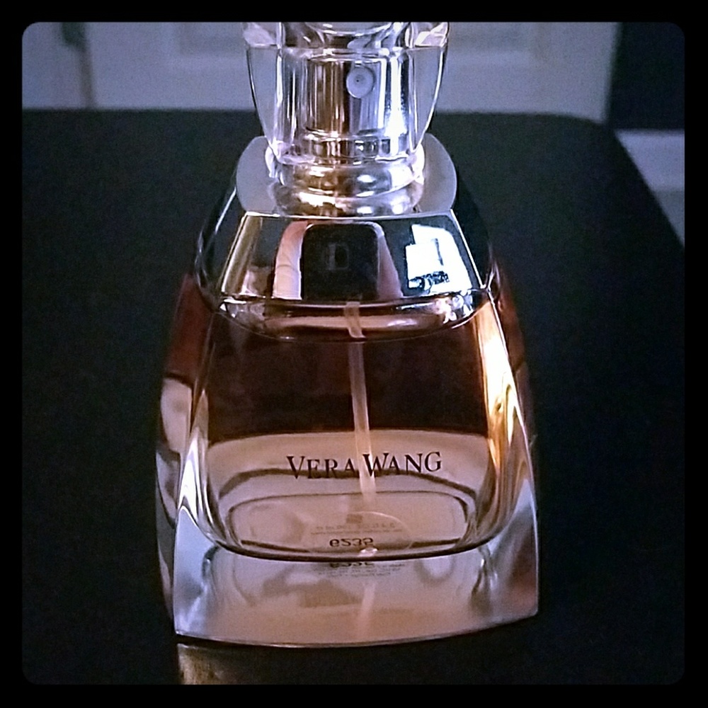 Vera Wang  perfume