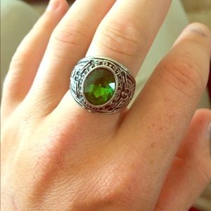 Unique emerald ring