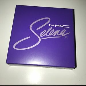 Mac Selena "Techno Cumbia" bronzer/blush duo