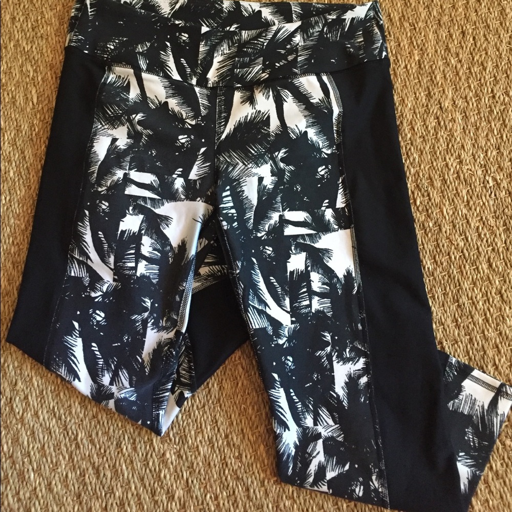 Palm print Fabletic leggings