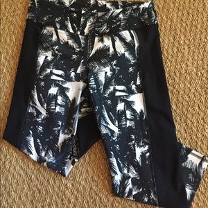 Palm print Fabletic leggings