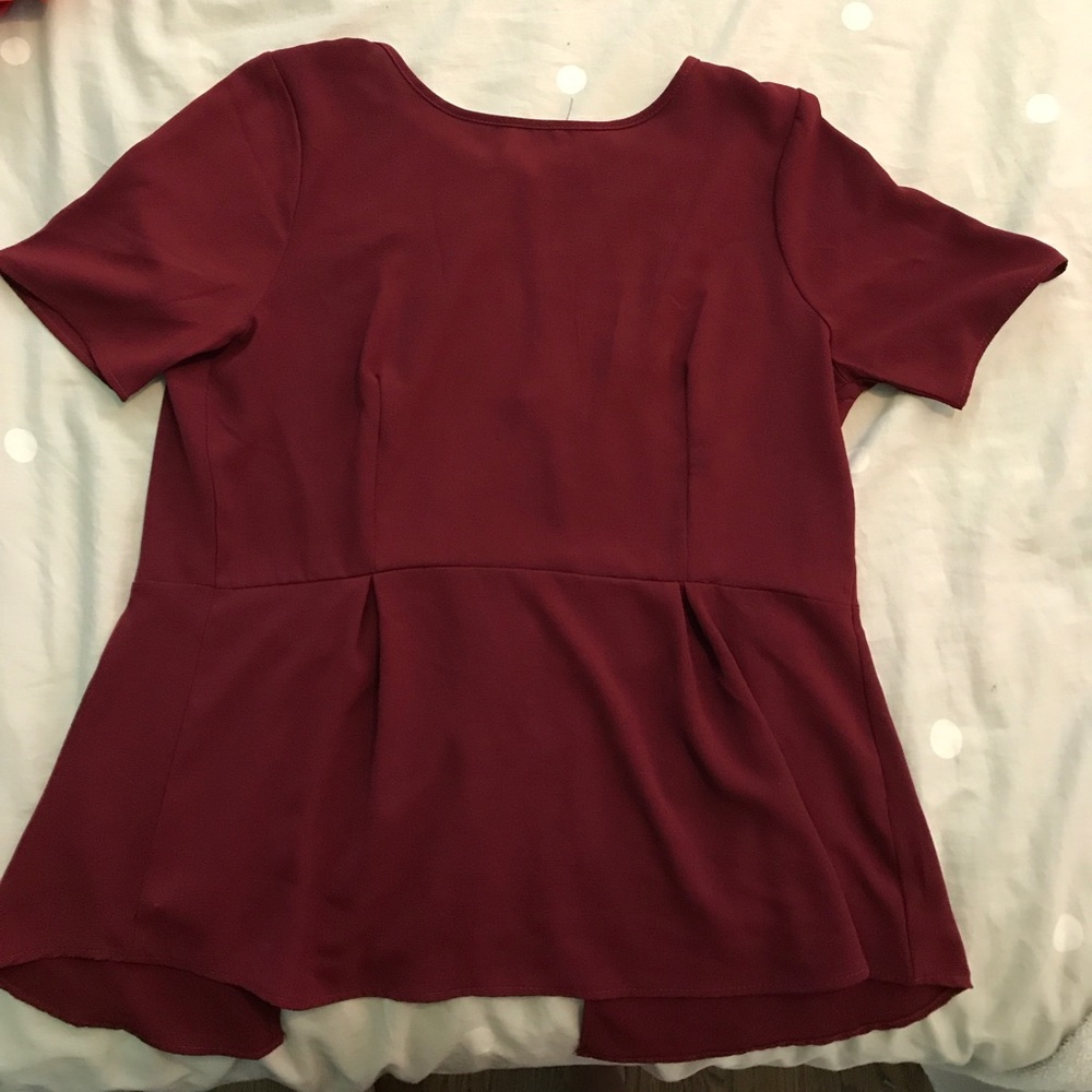 Jella Couture maroon dressy shirt!!!
