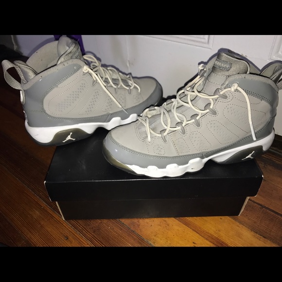 Jordan cool grey 9s - Picture 3 of 4