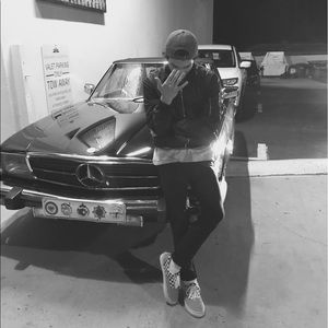 Meet your Posher, Julian