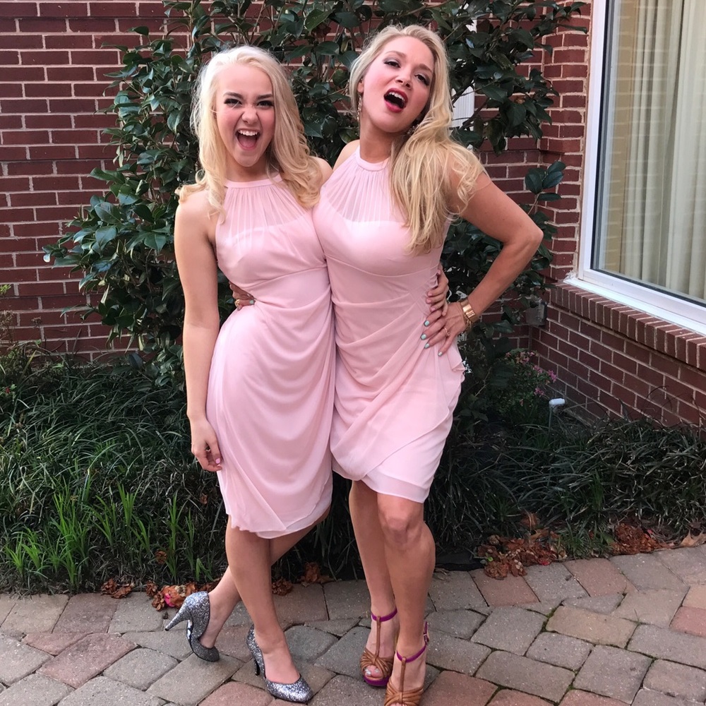 🌸David's Bridal Petal Pink Knee Length Dress🌸