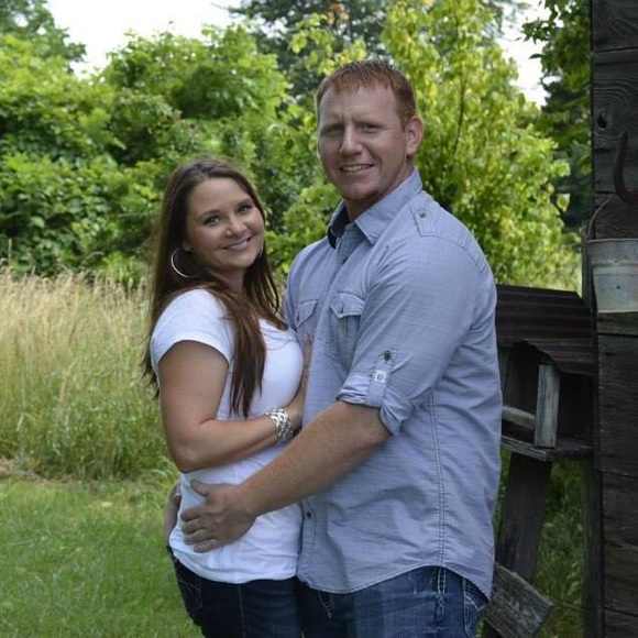 Meet your Posher, Rachel - Picture 1 of 2