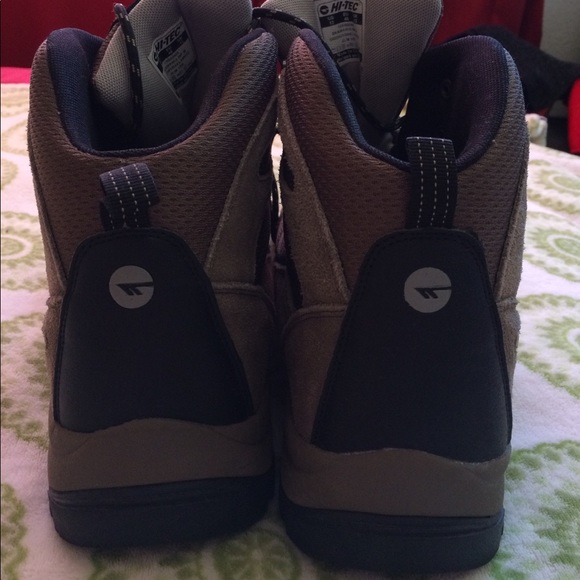 2018 Hi-Tec Skamania boots.. New heavy duty high-quality boots 🥾NWOT - Picture 3 of 6