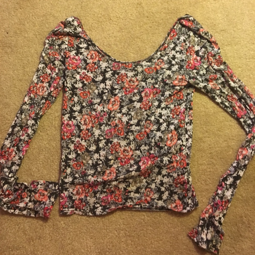 Floral top