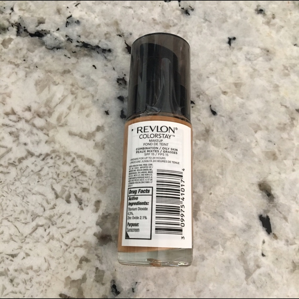 Revlon Colorstay Powder & Foundation Bundle - Picture 7 of 7