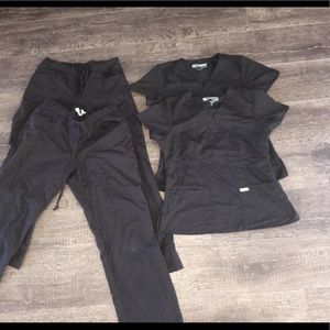 2 sets of grey anatomy black scrubs